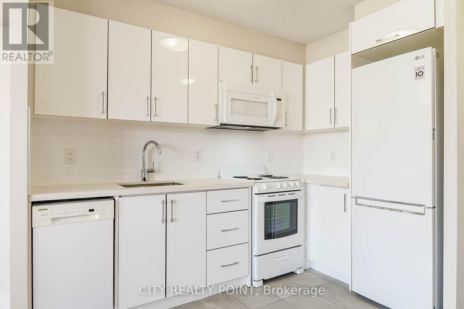 304 - 1500 Bathurst Street, Toronto, Ontario  M5P 3L3 - Photo 8 - C13671786