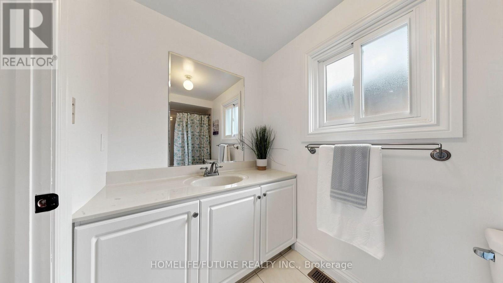 69 Lansbury Drive, Toronto, Ontario M1V 3J3 - Photo 31 - E13671666