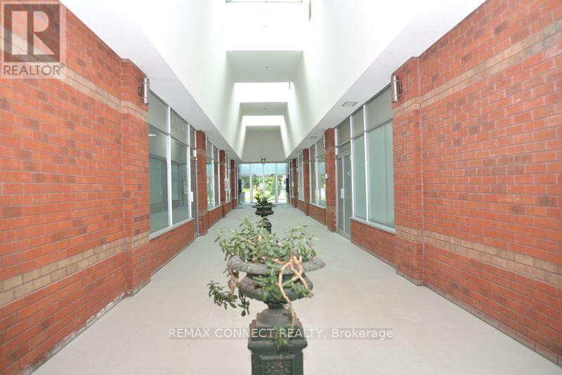 18 - 850 Tapscott Road, Toronto, Ontario M1X 1N4 - Photo 3 - E13671676