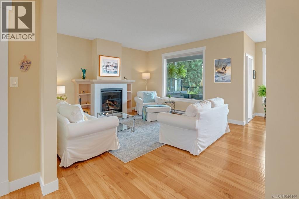1848 Norbury Rd, Shawnigan Lake, British Columbia  V8H 3B4 - Photo 3 - 1045156