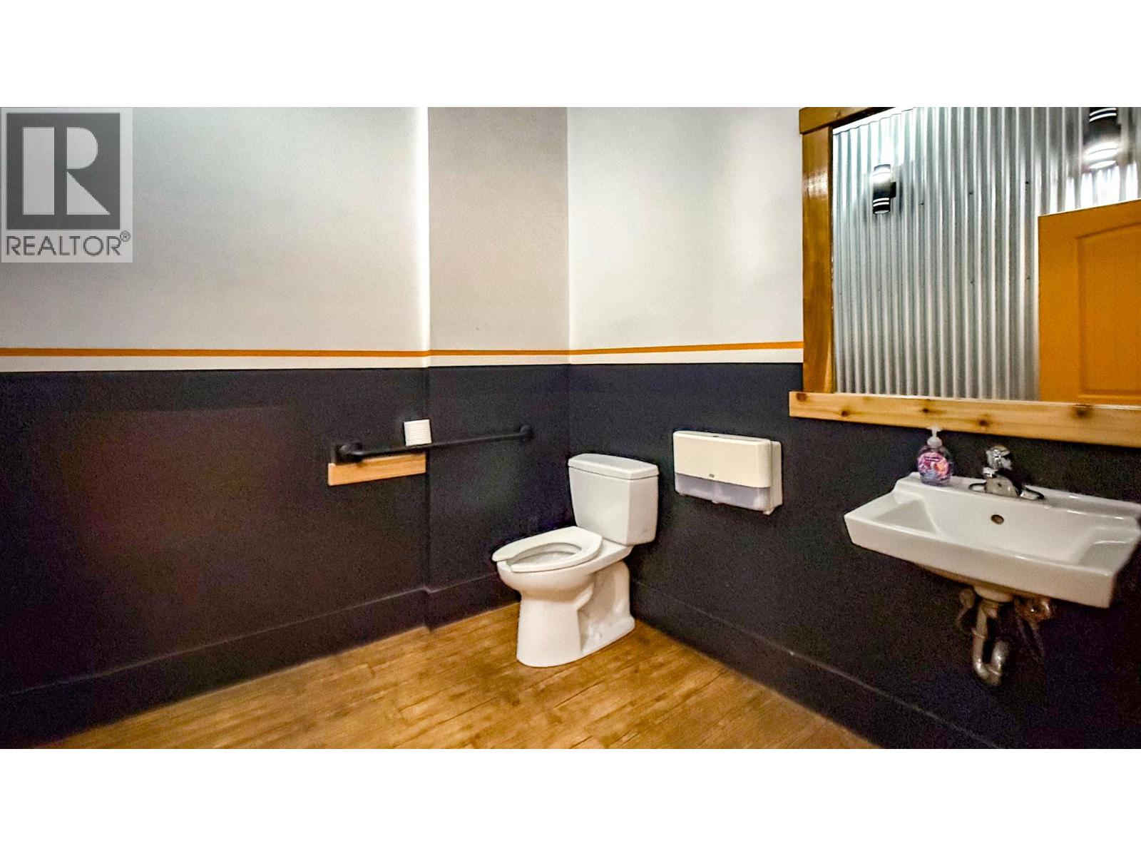 1484 St. Paul Street, Kelowna, British Columbia  V1Y 2E6 - Photo 27 - 10390630