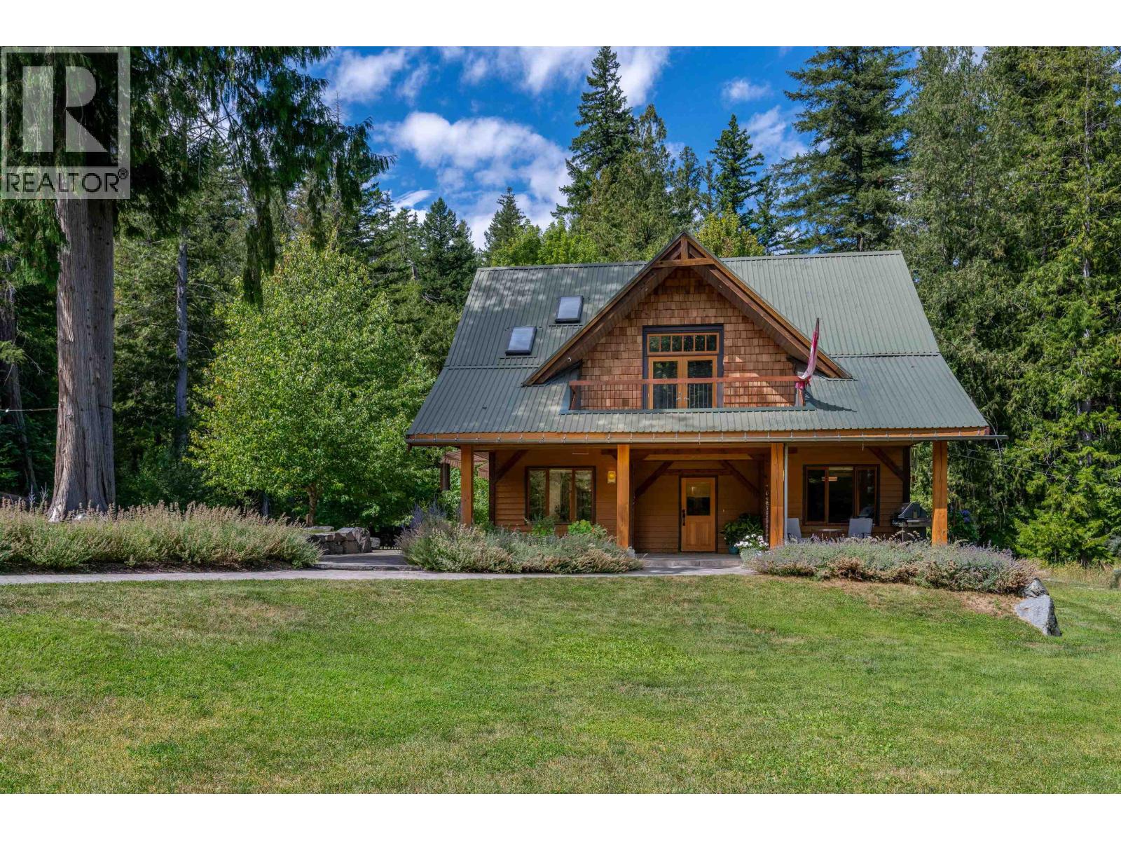 3 WALKERVILLE ESTATES, Pemberton, British Columbia