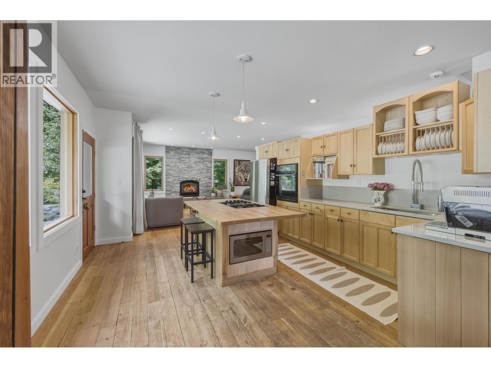 3 Walkerville Estates, Pemberton, British Columbia  V0N 2L0 - Photo 7 - R3146365