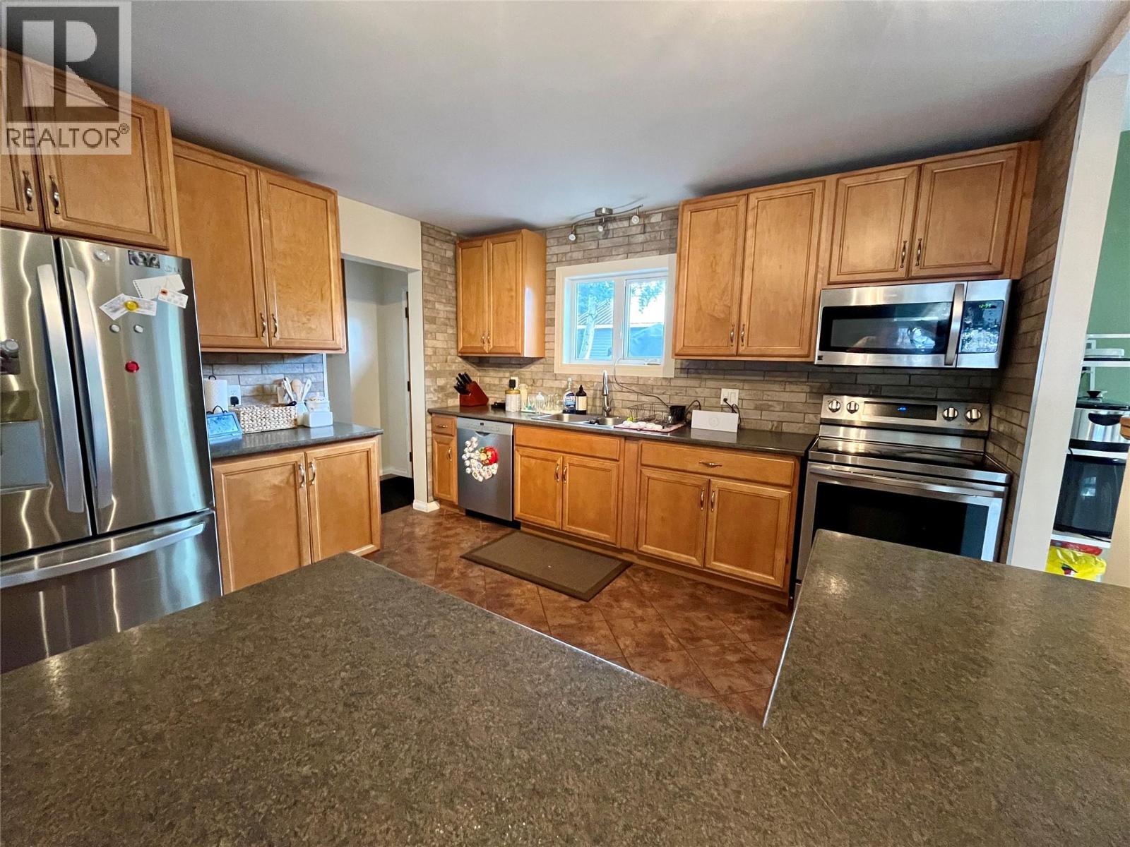 143 Bergeron Drive, Tumbler Ridge, British Columbia  V0C 2W0 - Photo 12 - 10397467