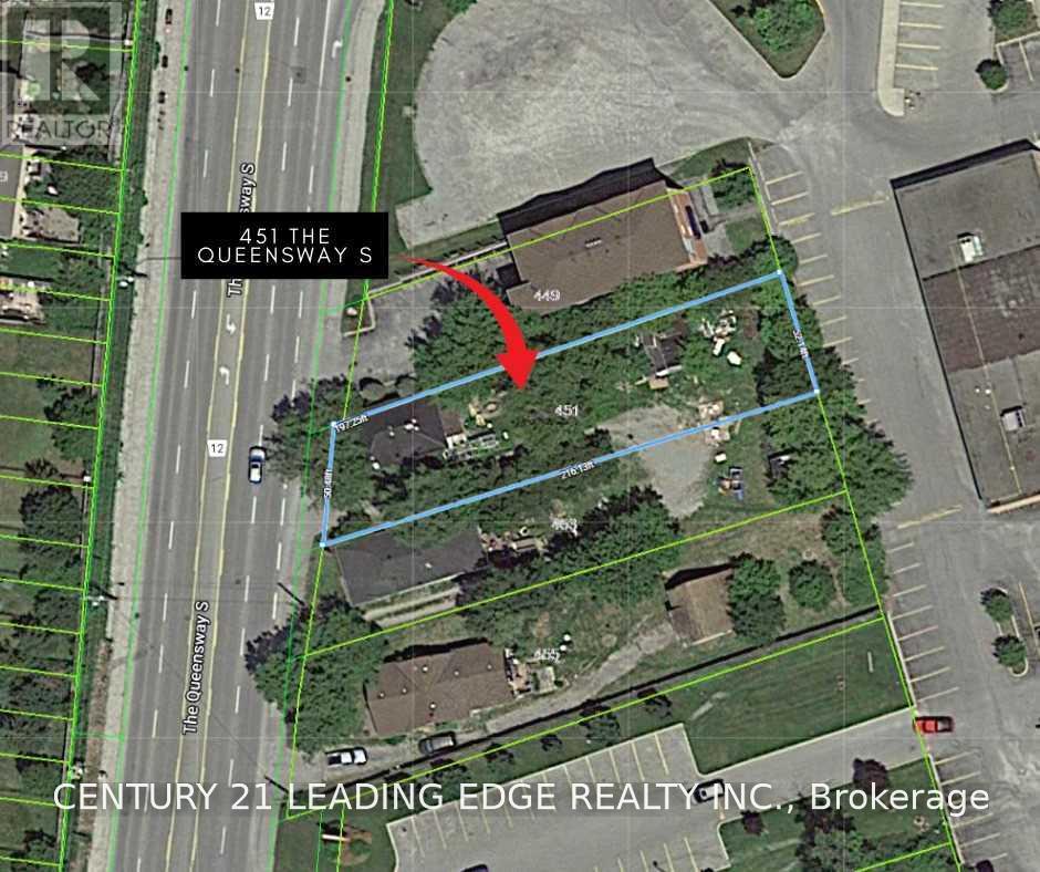 451 THE QUEENSWAY S, Georgina, Ontario