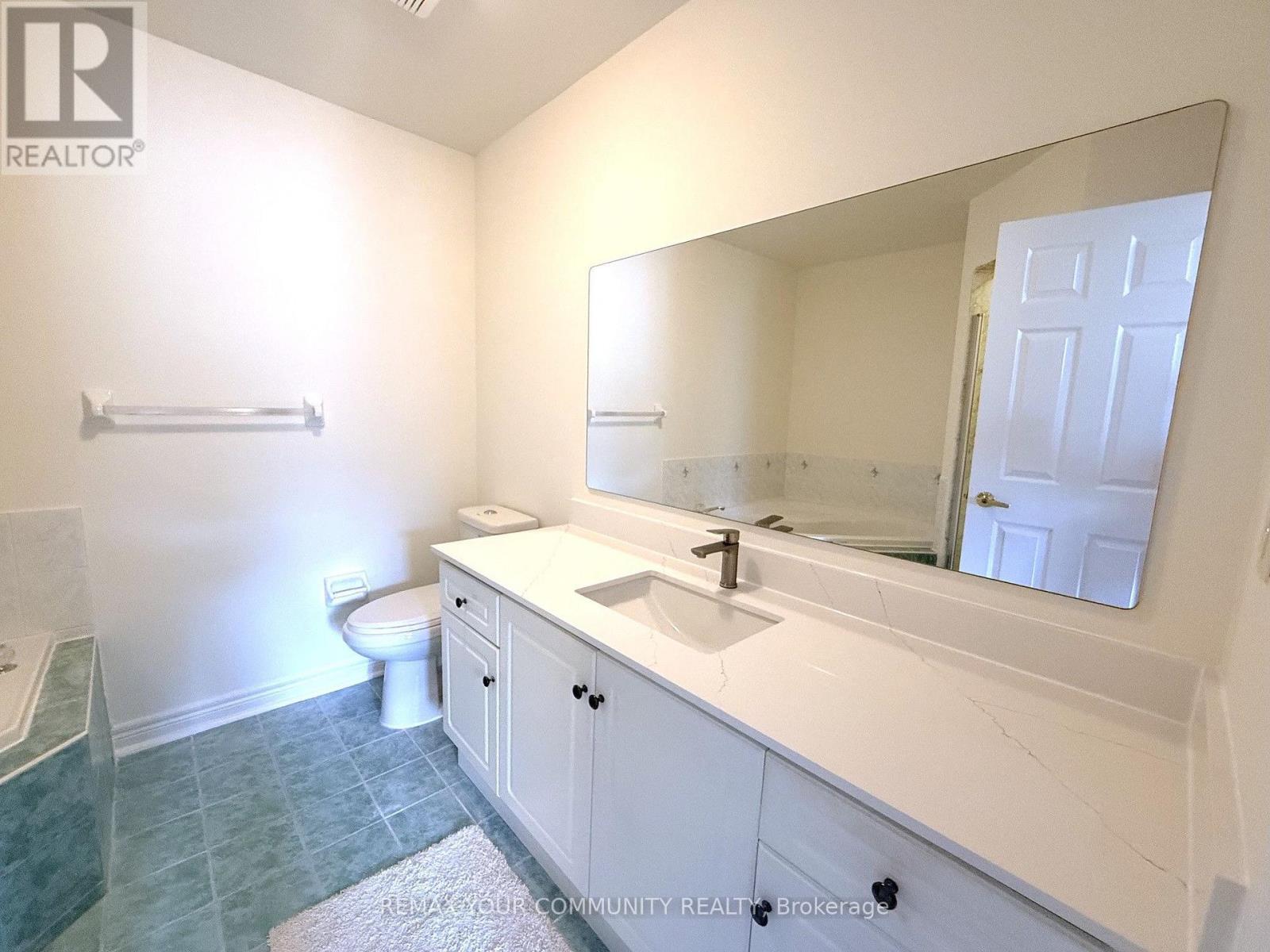 3 Sunway Square, Markham, Ontario  L3P 7X3 - Photo 16 - N13671642
