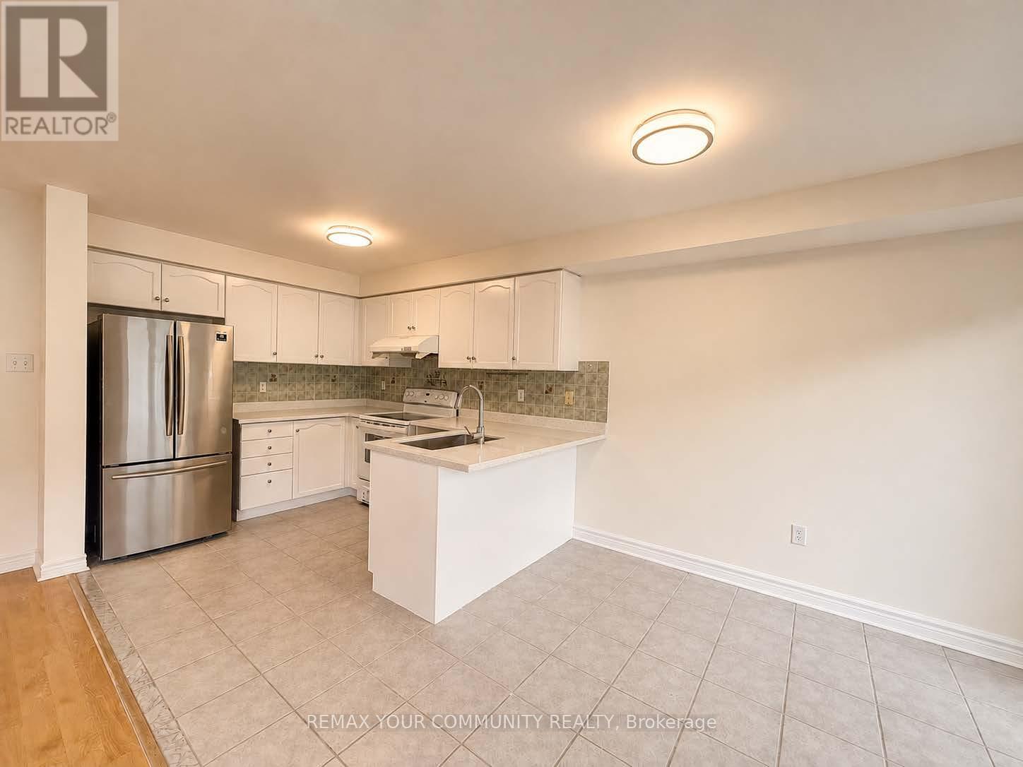 3 Sunway Square, Markham, Ontario  L3P 7X3 - Photo 6 - N13671642