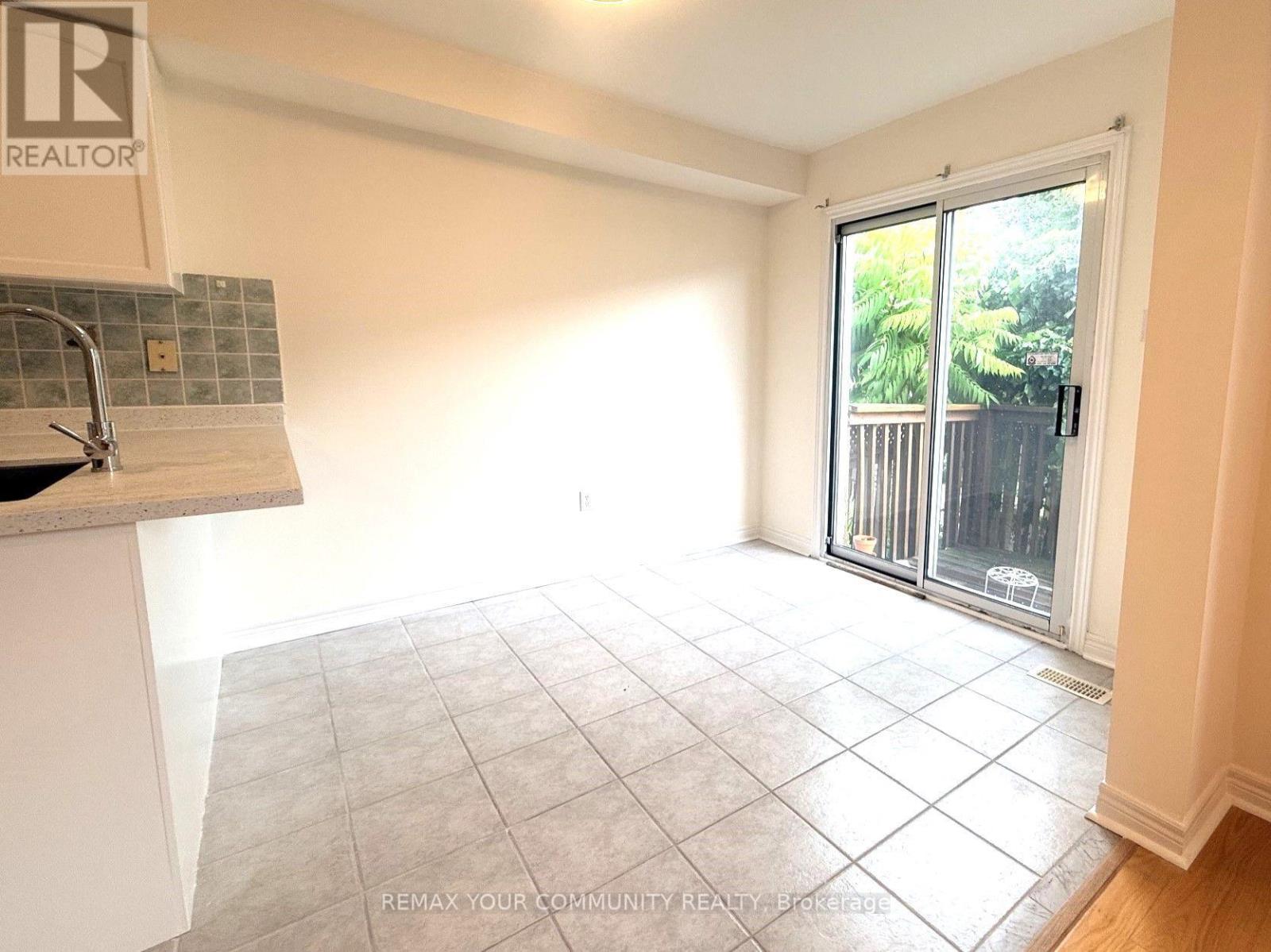 3 Sunway Square, Markham, Ontario  L3P 7X3 - Photo 8 - N13671642