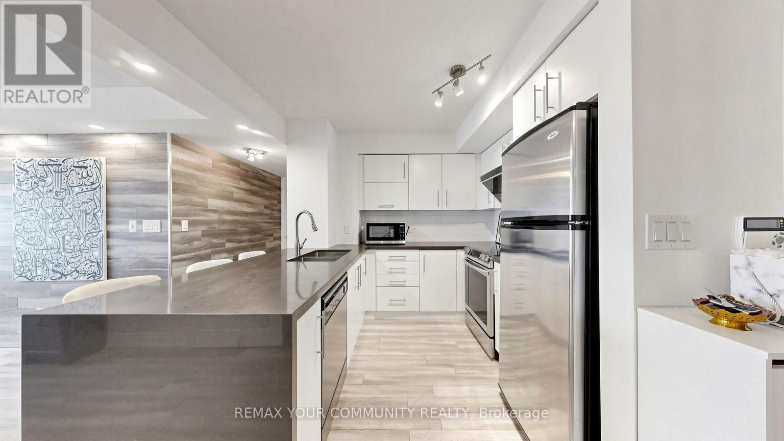 215 - 273 South Park Road, Markham, Ontario  L3T 0B5 - Photo 19 - N13671652