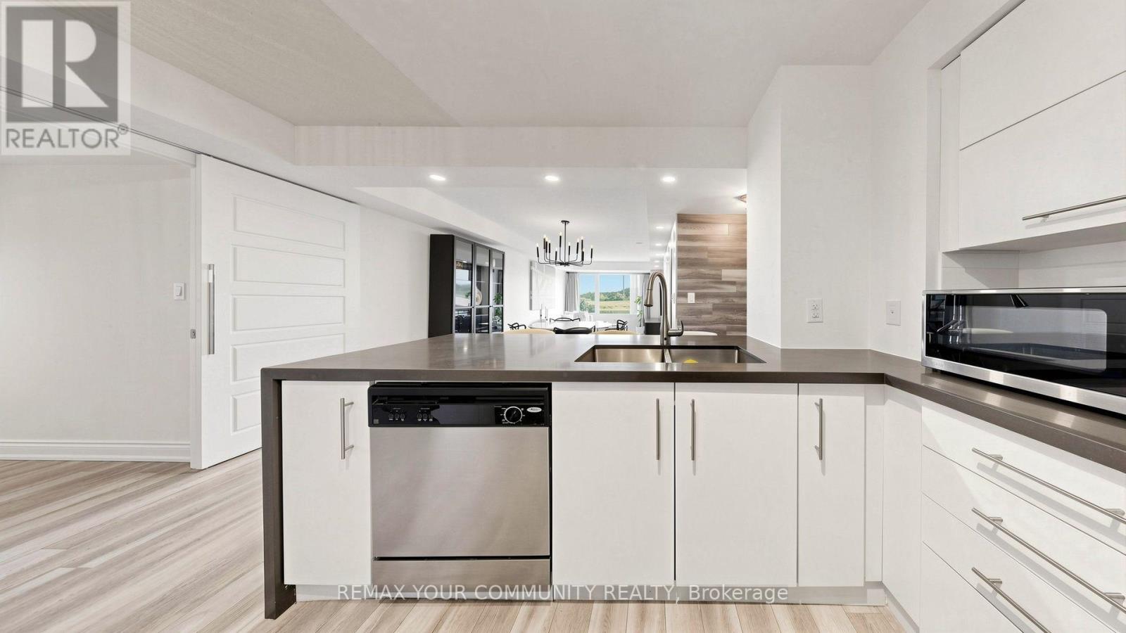 215 - 273 South Park Road, Markham, Ontario  L3T 0B5 - Photo 21 - N13671652