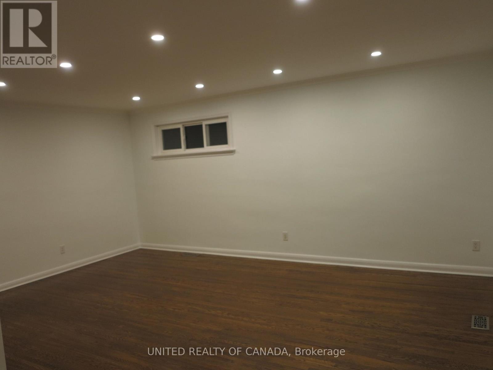 45 Bayview Parkway, Newmarket, Ontario  L3Y 3W2 - Photo 17 - N13671724
