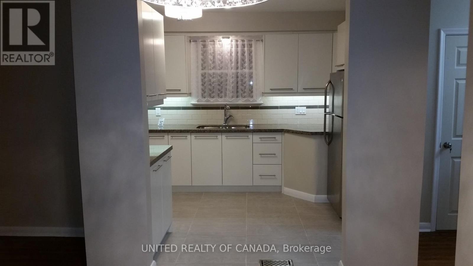 45 Bayview Parkway, Newmarket, Ontario  L3Y 3W2 - Photo 23 - N13671724