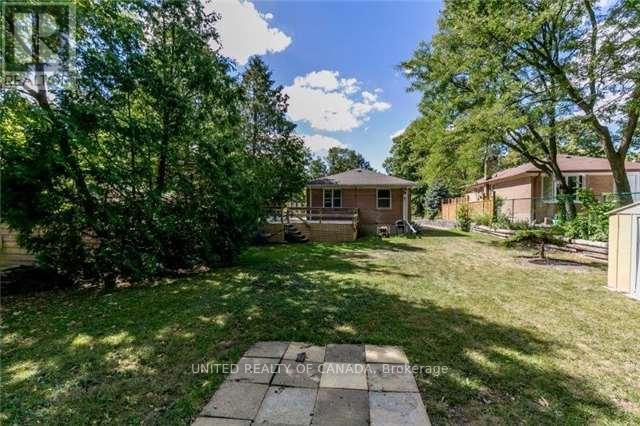 45 Bayview Parkway, Newmarket, Ontario  L3Y 3W2 - Photo 4 - N13671724