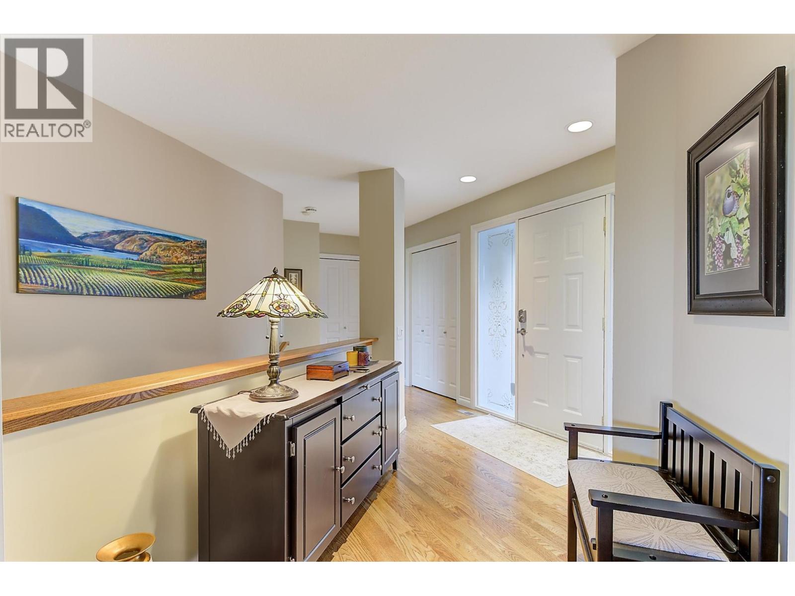 3333 Chancellor Place Unit# 2, West Kelowna, British Columbia  V4T 2S9 - Photo 5 - 10390182