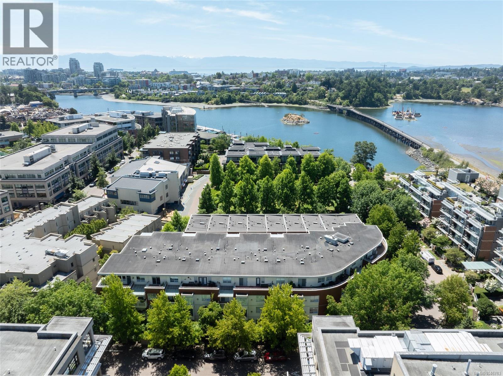 201 380 Waterfront Cres, Victoria, British Columbia  V8T 5K3 - Photo 40 - 1046763