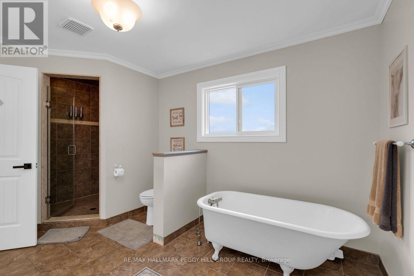 2889 Fairgrounds Road S, Clearview, Ontario  L0M 1G0 - Photo 11 - S13671708
