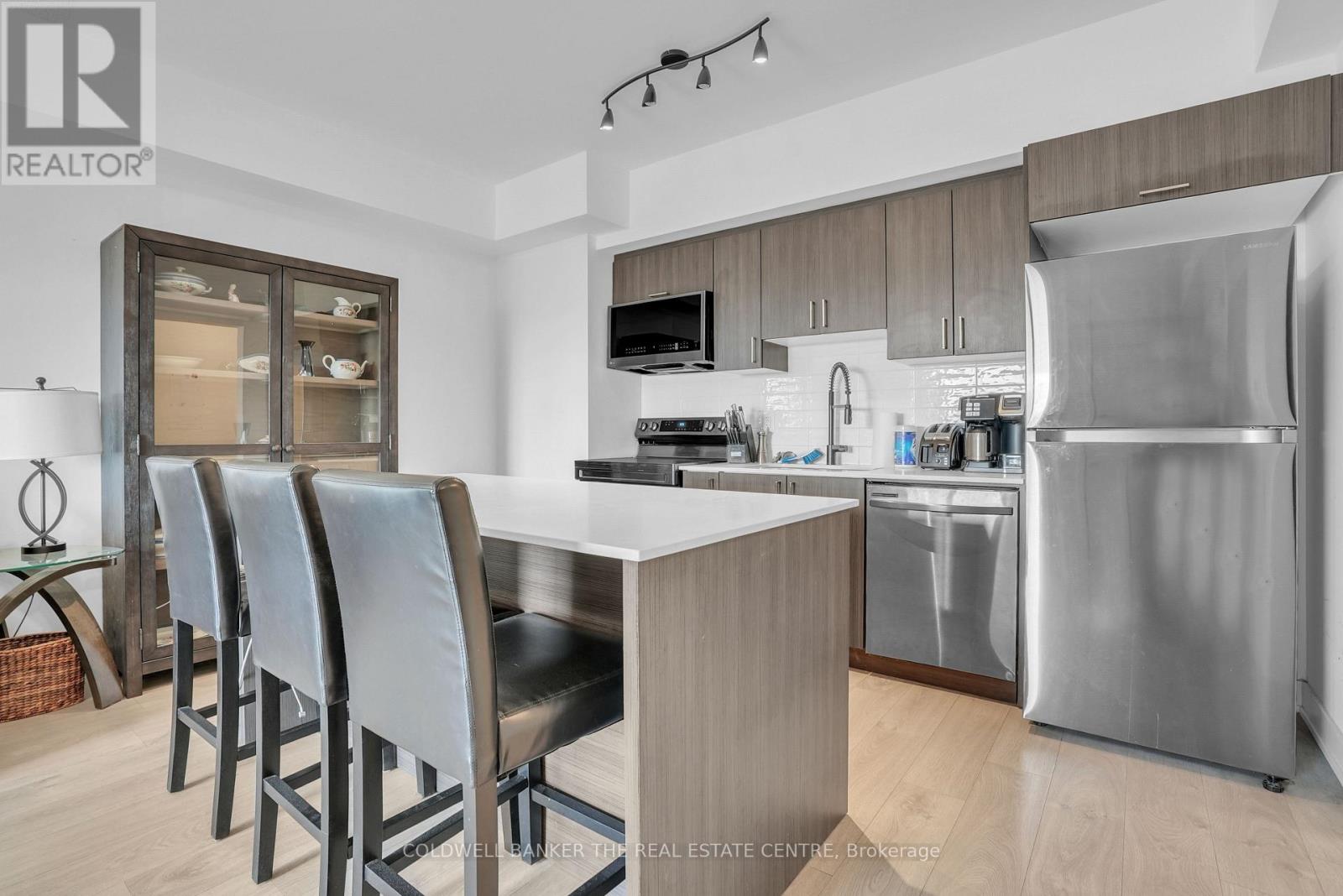 512 - 5 Chef Lane, Barrie, Ontario L9J 0J8 - Photo 3 - S13671722