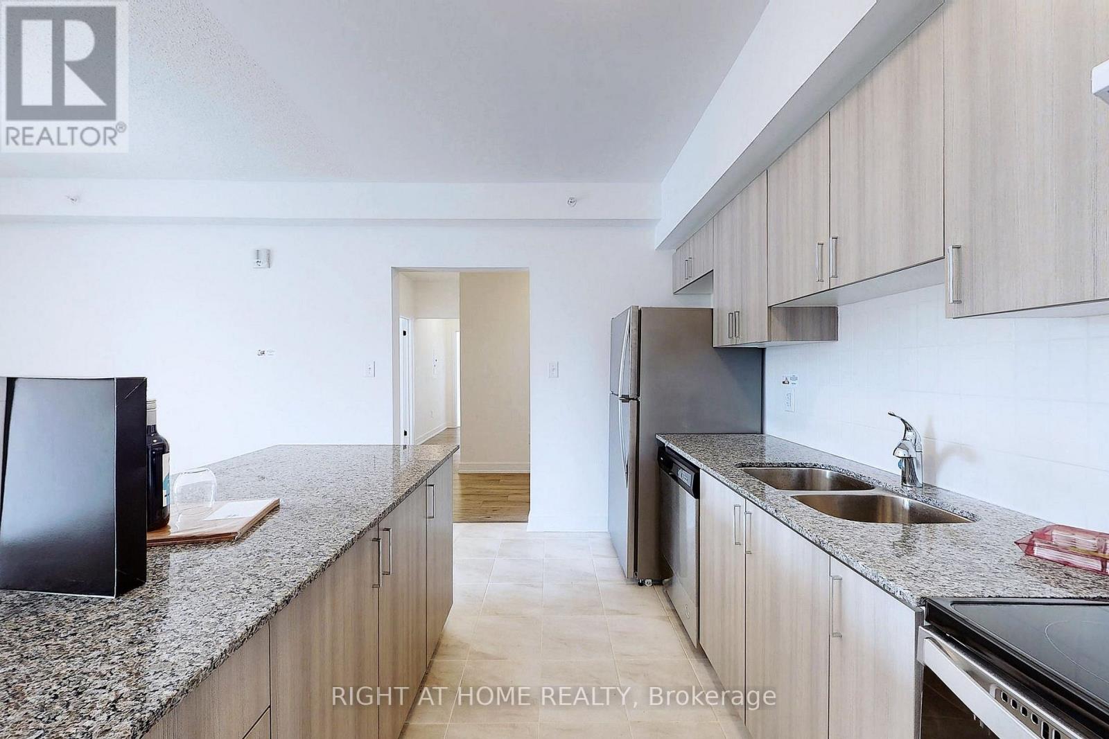 204 - 8 Culinary Lane, Barrie, Ontario L9J 0T2 - Photo 14 - S13671726