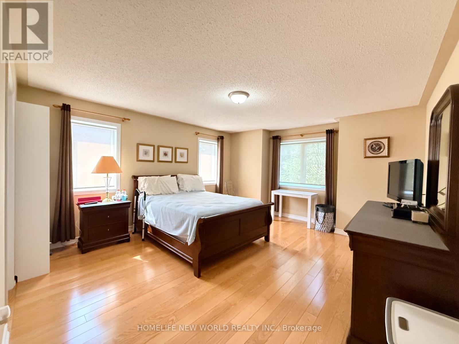 63 Southbrook Crescent, Markham, Ontario L6C 2H3 - Photo 29 - N13669188