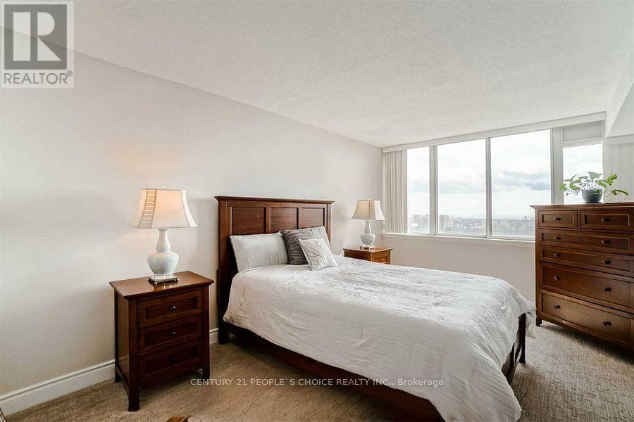 2010 - 350 Webb Drive, Mississauga, Ontario  L5B 3W4 - Photo 14 - W13671678