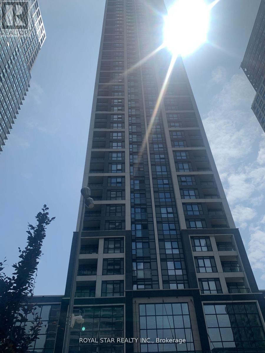 2010 - 7 Mabelle Avenue, Toronto, Ontario M9A 0C9 - Photo 3 - W13671732