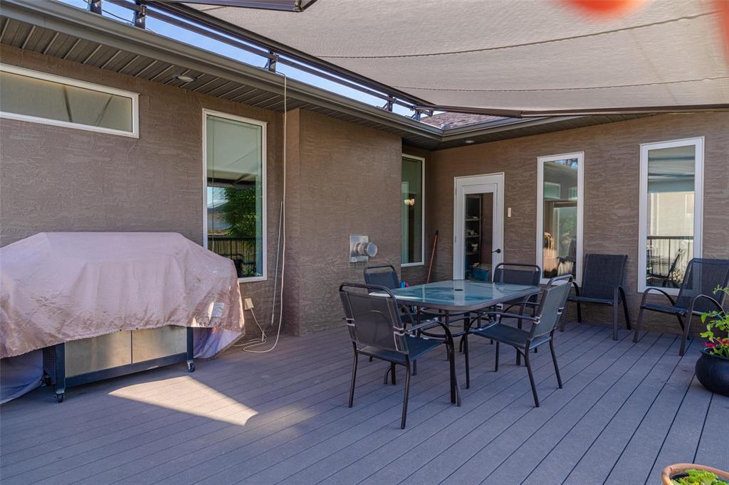 24 Carillon Way, Steinbach, Manitoba R5G 0W9 - Photo 39 - 202620335