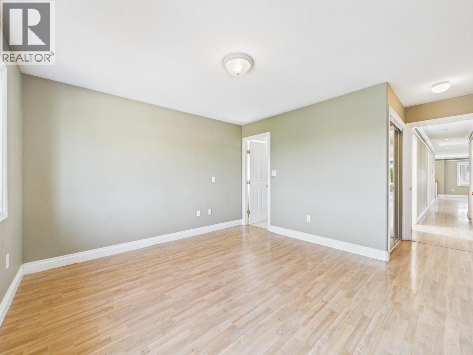 7698 14th Avenue, Burnaby, British Columbia V3N 2A6 - Photo 25 - R3153936