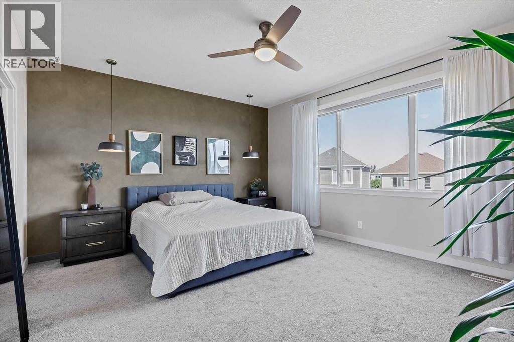 208 Osborne Green SW, Airdrie, Alberta  T4B 5E4 - Photo 23 - A2334428