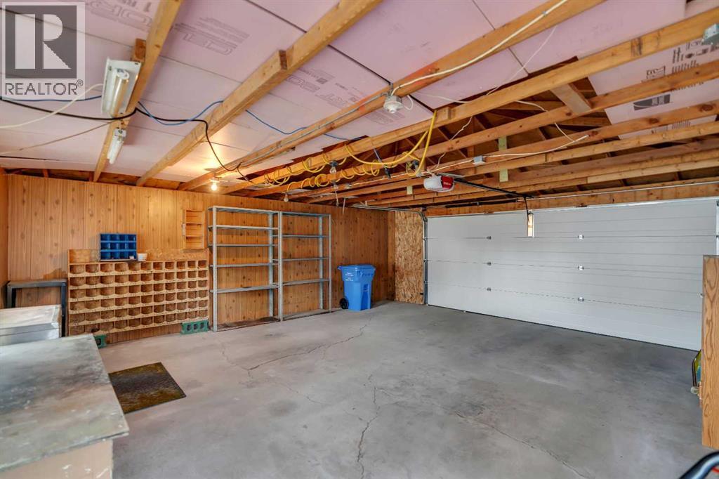 219 Tache Avenue NW, Calgary, Alberta  T2K 3R6 - Photo 35 - A2336935