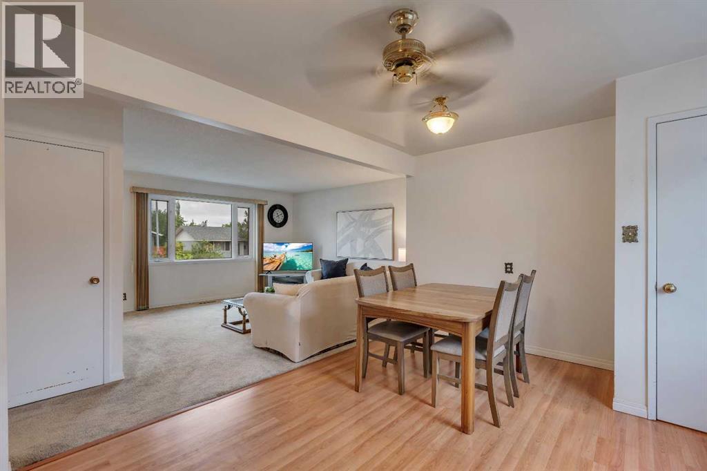 219 Tache Avenue NW, Calgary, Alberta  T2K 3R6 - Photo 8 - A2336935