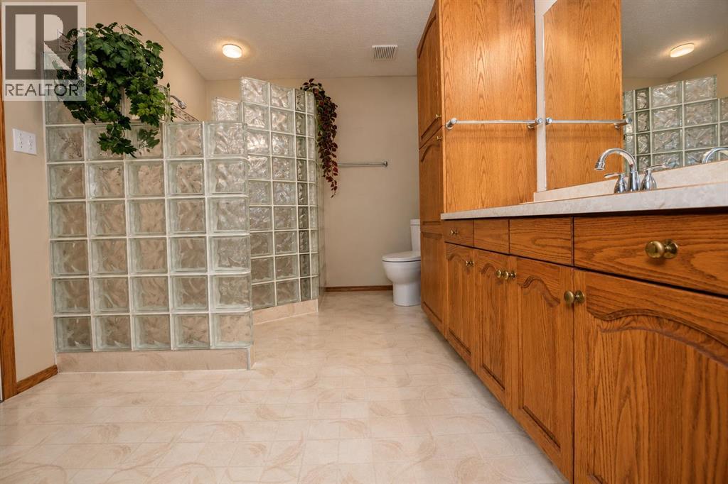 11810 91b Street, Grande Prairie, Alberta  T8X 1J1 - Photo 20 - A2336166