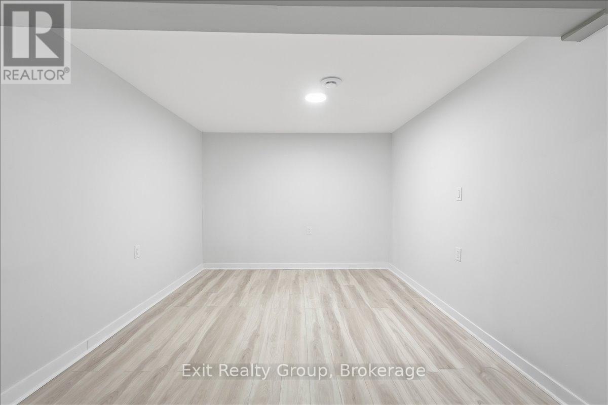 24 Wilkins Street, Belleville, Ontario  K8P 1P1 - Photo 30 - X13672050