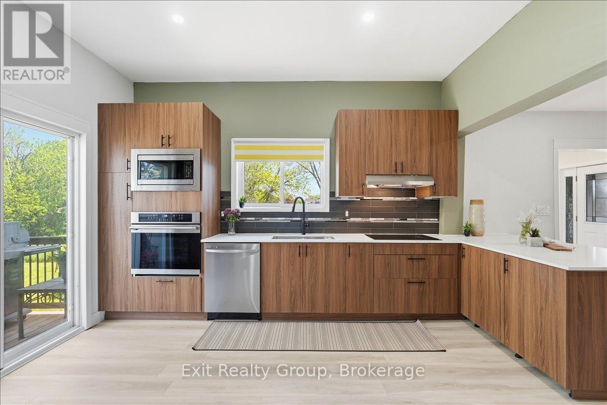 24 Wilkins Street, Belleville, Ontario  K8P 1P1 - Photo 5 - X13672050