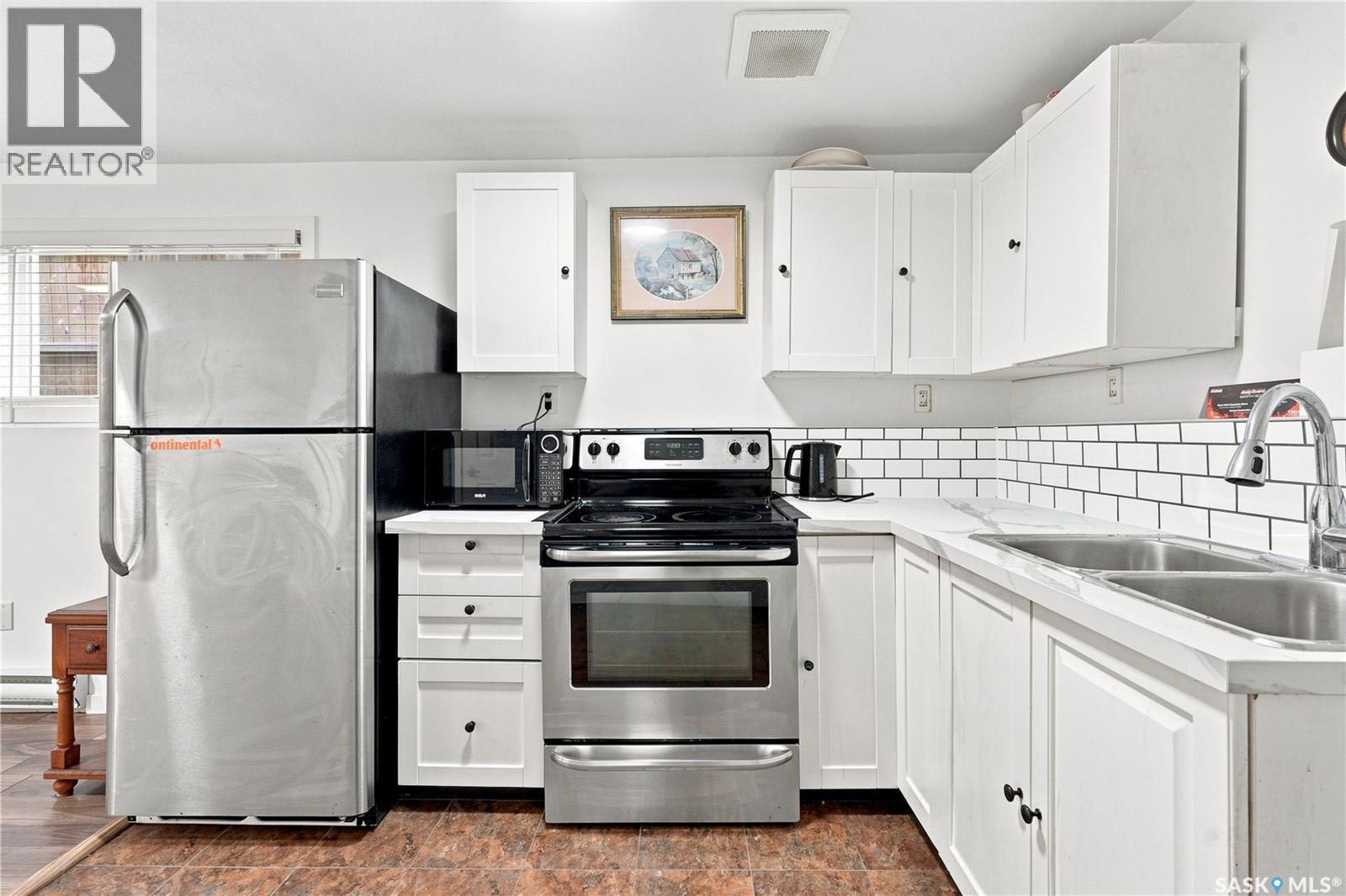 455 Hastings Crescent, Saskatoon, Saskatchewan S7V 0C8 - Photo 28 - SK045273