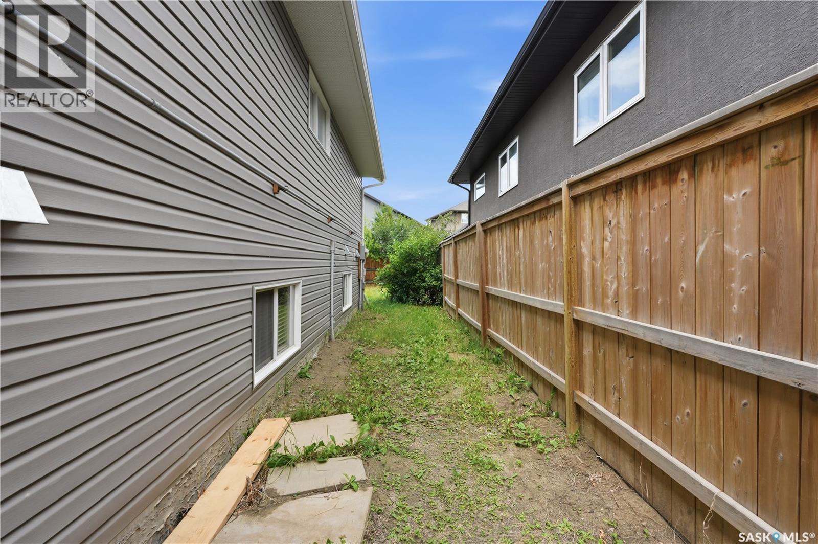 455 Hastings Crescent, Saskatoon, Saskatchewan S7V 0C8 - Photo 42 - SK045273