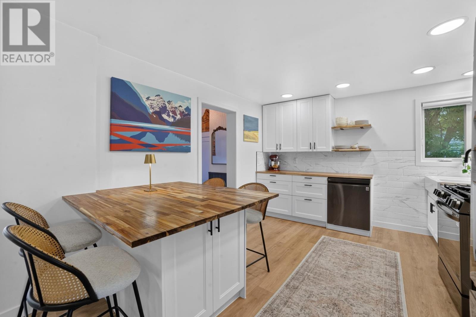 1006 Park St, Kenora, Ontario  P9N 1B9 - Photo 13 - TB2601795