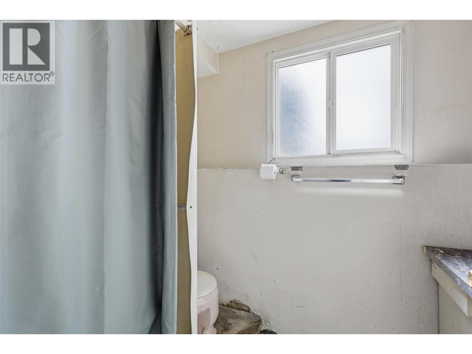 868 Mcbride Street, Kamloops, British Columbia  V2B 5S3 - Photo 35 - 10390360