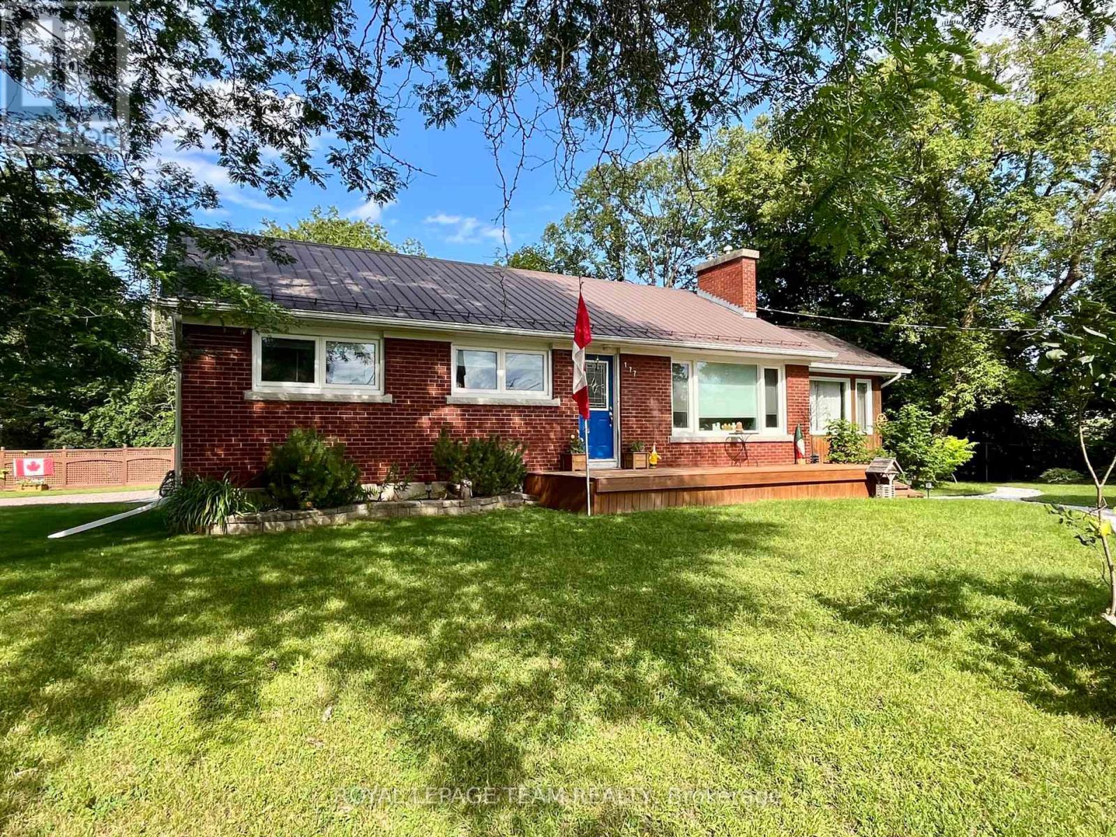 177 ARTHUR AVENUE, Renfrew, Ontario
