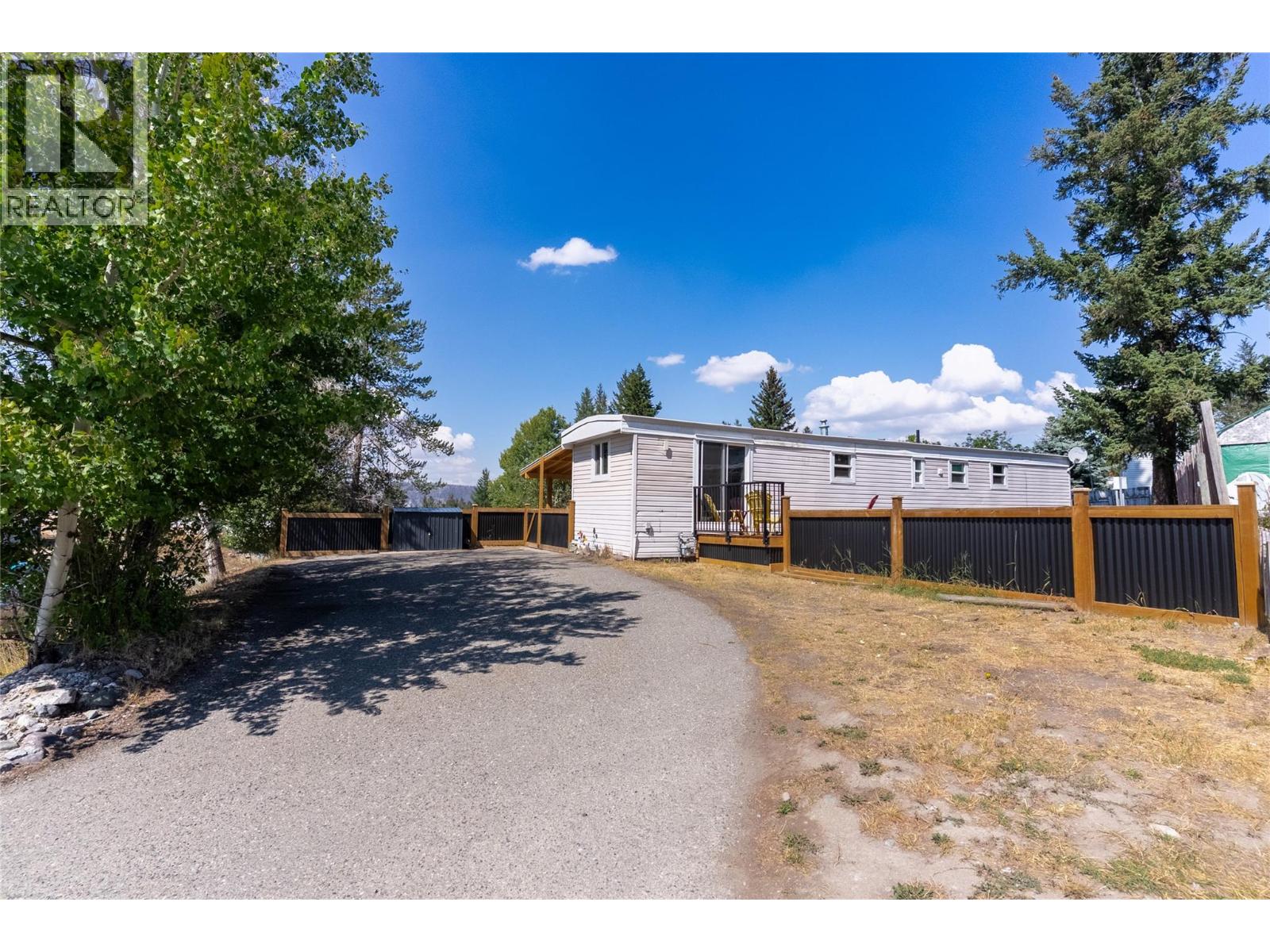 3 Jade Court, Logan Lake, British Columbia  V0K 1W0 - Photo 2 - 10396198