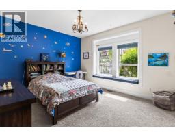 546 Gowen Place, Kelowna, British Columbia  V1W 5B4 - Photo 28 - 10396808