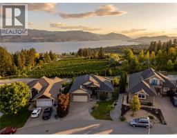 546 Gowen Place, Kelowna, British Columbia  V1W 5B4 - Photo 55 - 10396808