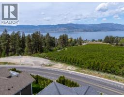 546 Gowen Place, Kelowna, British Columbia  V1W 5B4 - Photo 53 - 10396808