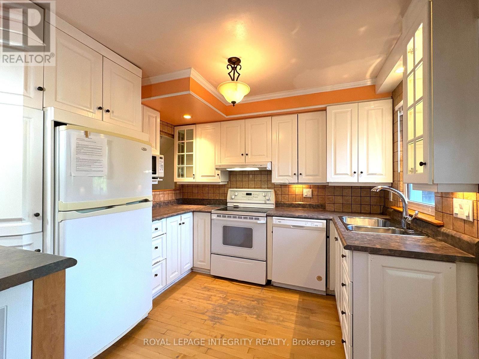 1222 Dorchester Avenue, Ottawa, Ontario  K1Z 8E4 - Photo 17 - X13671920