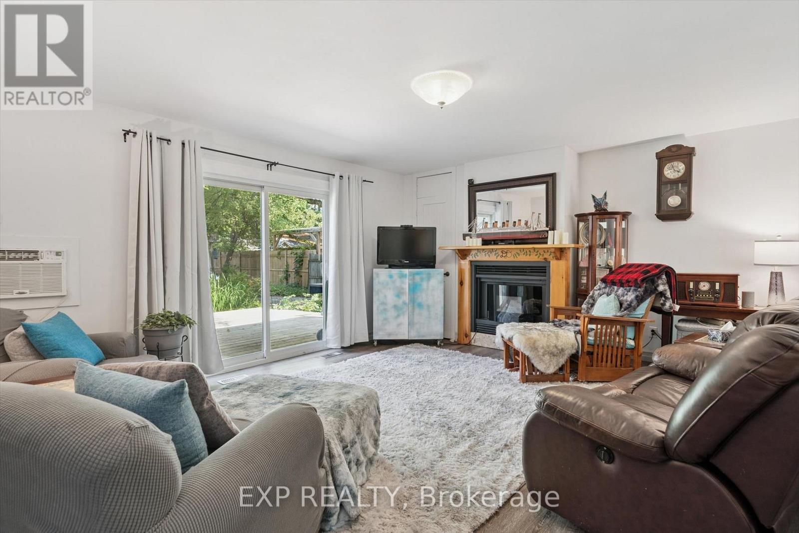 23 Ewing Street, Bracebridge, Ontario  P1L 1C7 - Photo 4 - X13671876