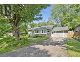23 EWING STREET, Bracebridge, Ontario