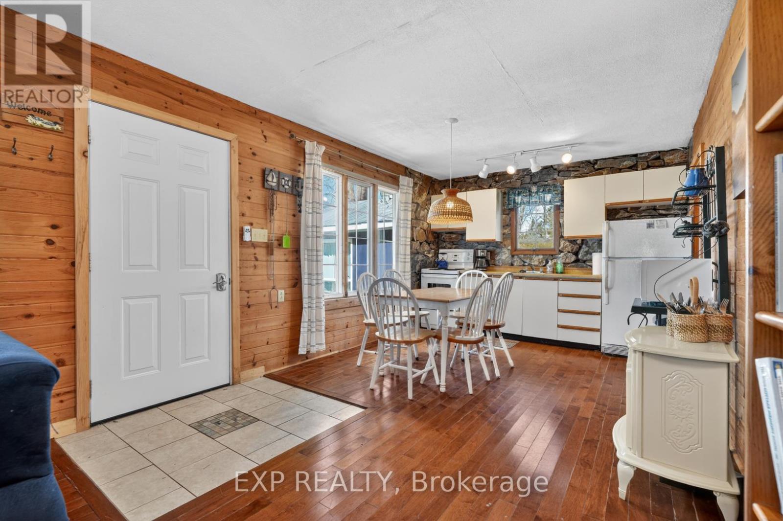 1039 Wonder Beach Road, Muskoka Lakes, Ontario  P0B 1M0 - Photo 11 - X13671966