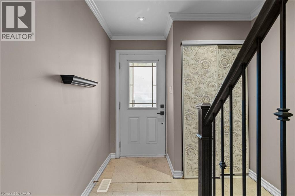 12 Lankin Boulevard Unit# 12, Orillia, Ontario  L3V 6T2 - Photo 6 - 40855598