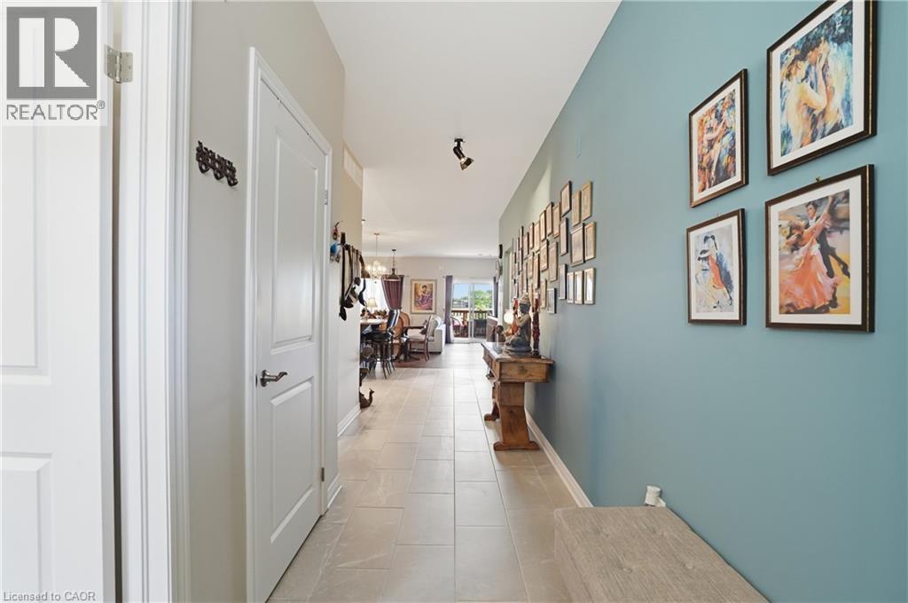 45 Dorchester Boulevard S Unit# 12, St. Catharines, Ontario  L2M 0C4 - Photo 3 - 40855526