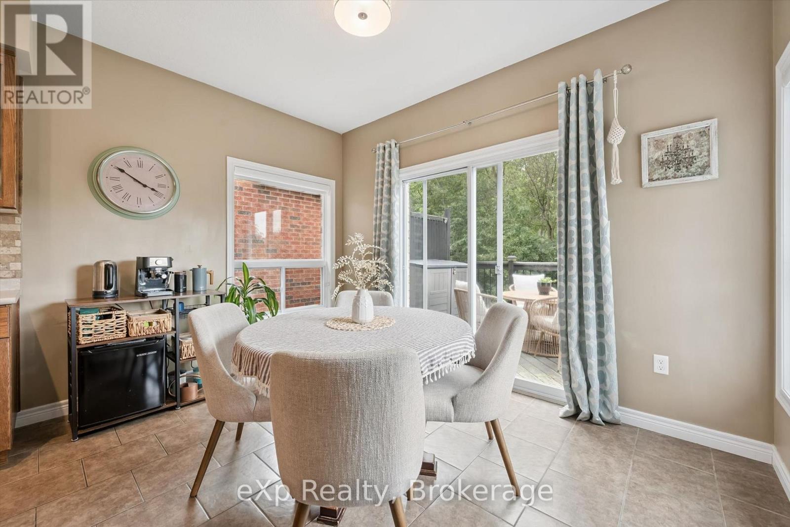 41 Westra Drive, Guelph, Ontario  N1K 0B4 - Photo 18 - X13672036
