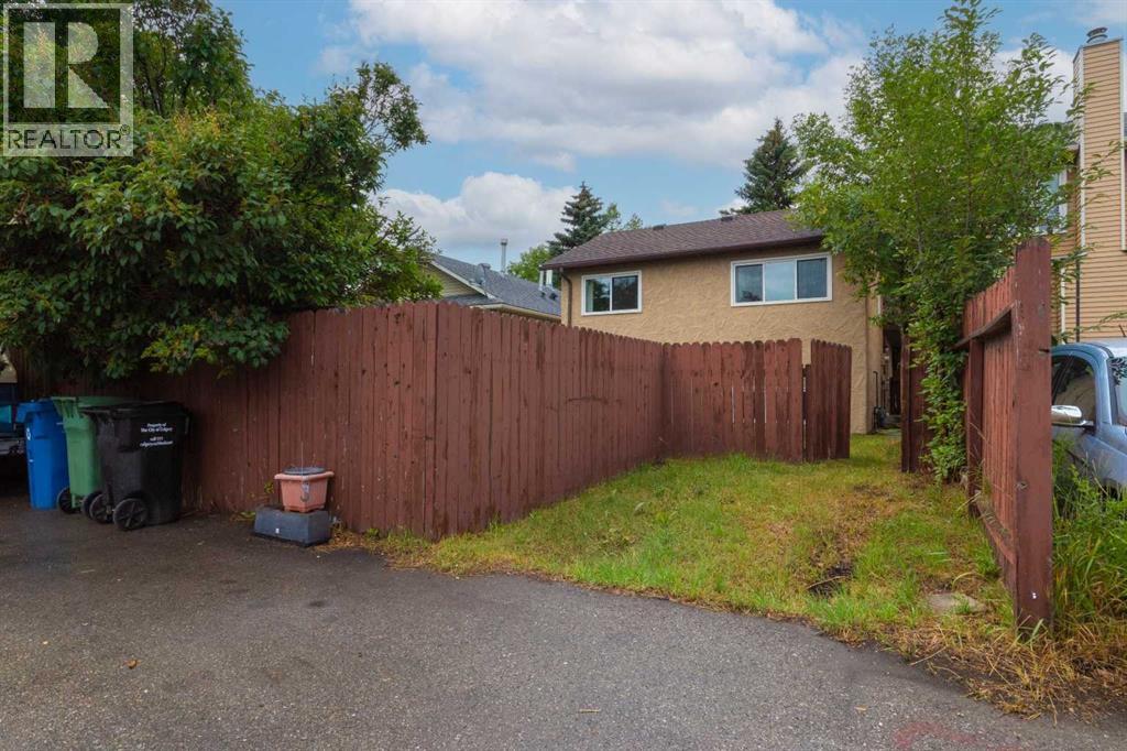 115 Mckenna Crescent SE, Calgary, Alberta  T2Y 1Y2 - Photo 30 - A2336059